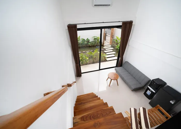 Affittacamere Astana House Balangan 3*